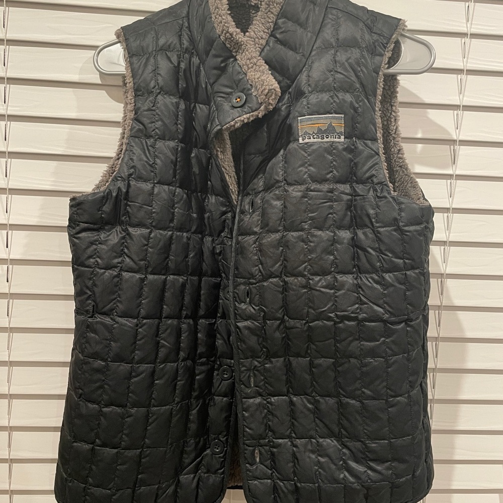 Patagonia Reversible Vest (Size M)